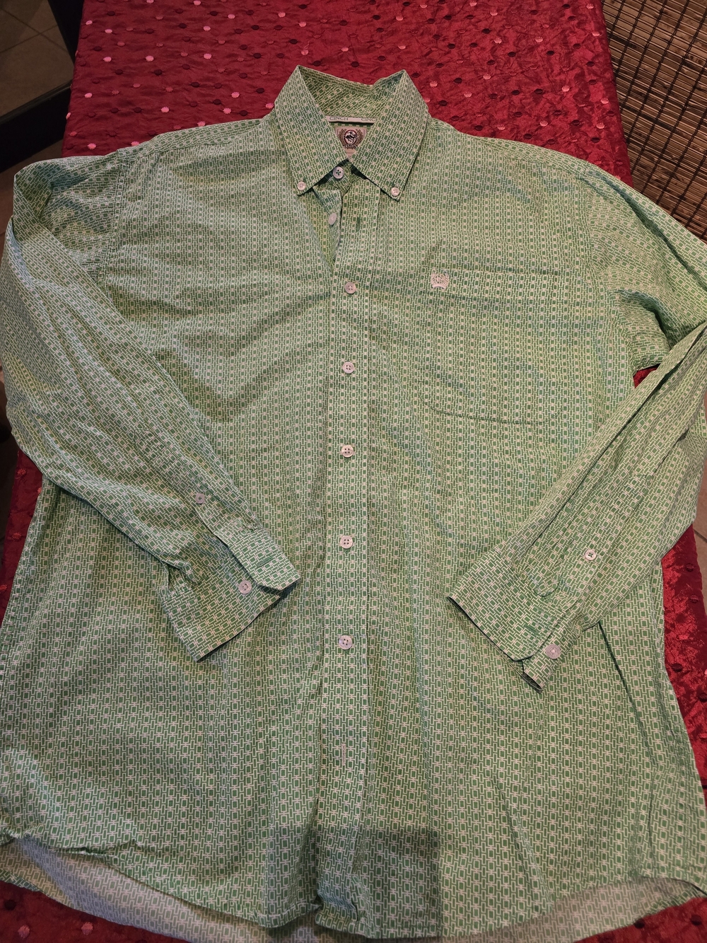 Cinch Men's Light Green Patterned Button-Down Shirt